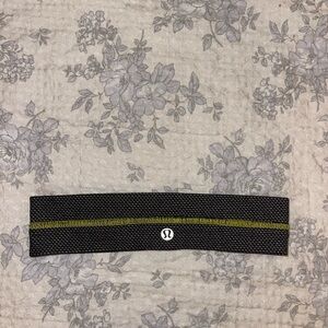 lululemon athletica headband